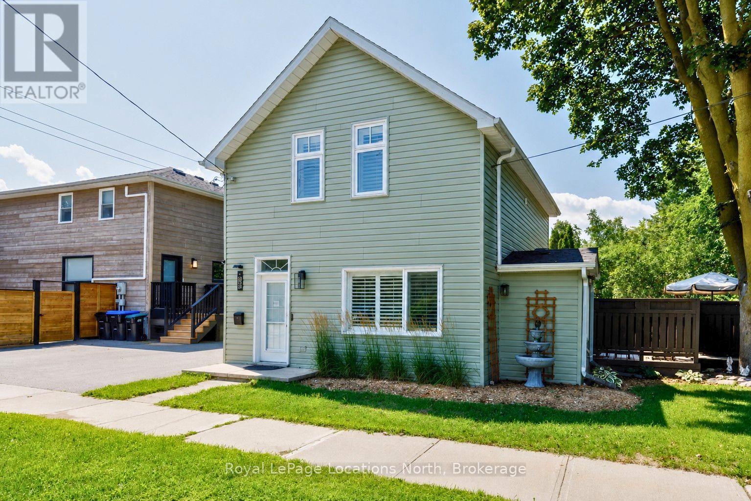 58 Market Street, Collingwood, Ontario  L9Y 3M6 - Photo 2 - S13750536