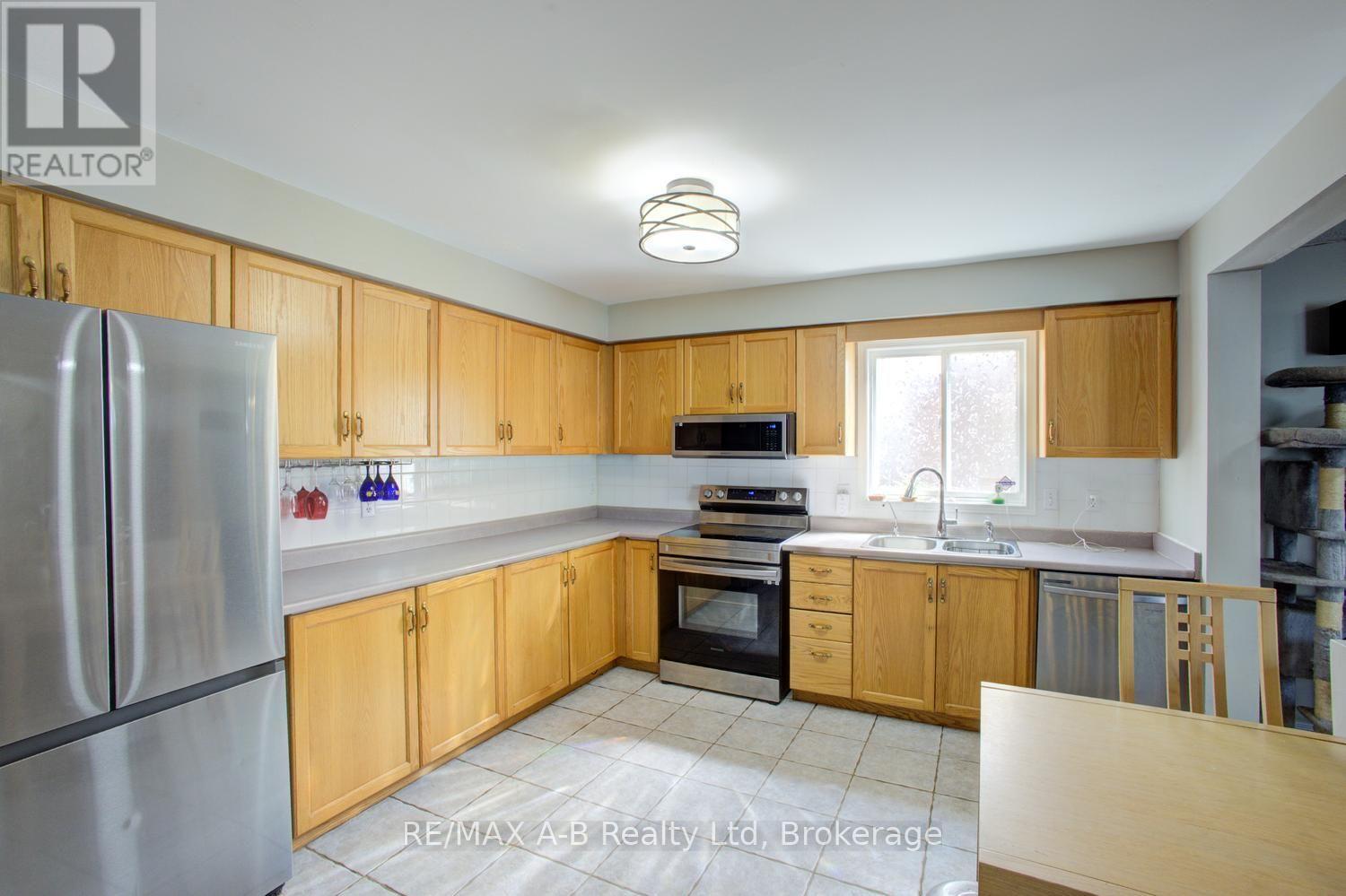 223 Melran Drive, Waterloo, Ontario  N3C 4E5 - Photo 9 - X13750556