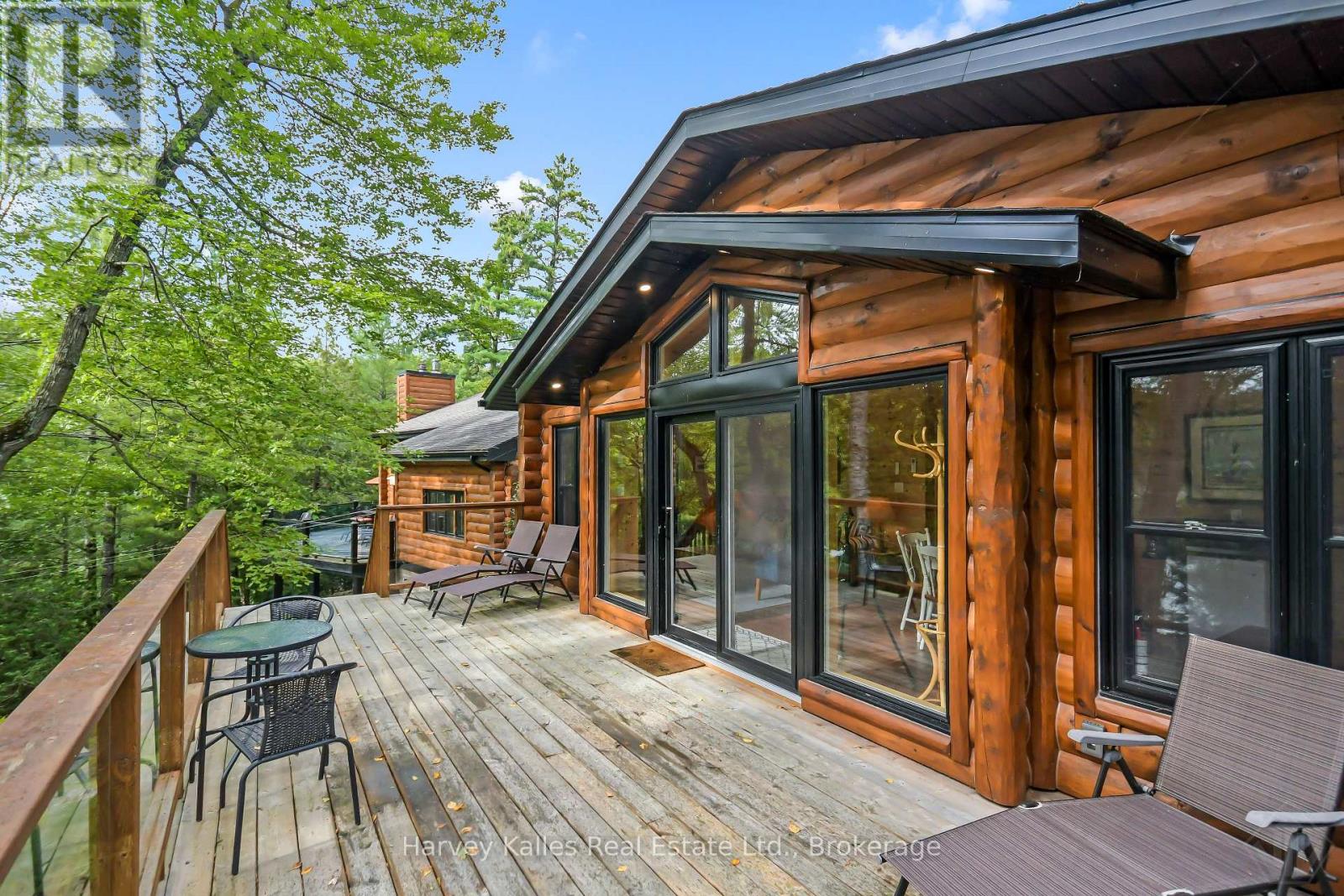 UNIT #9 - 1113 GOLF AVENUE ROAD, Muskoka Lakes, Ontario