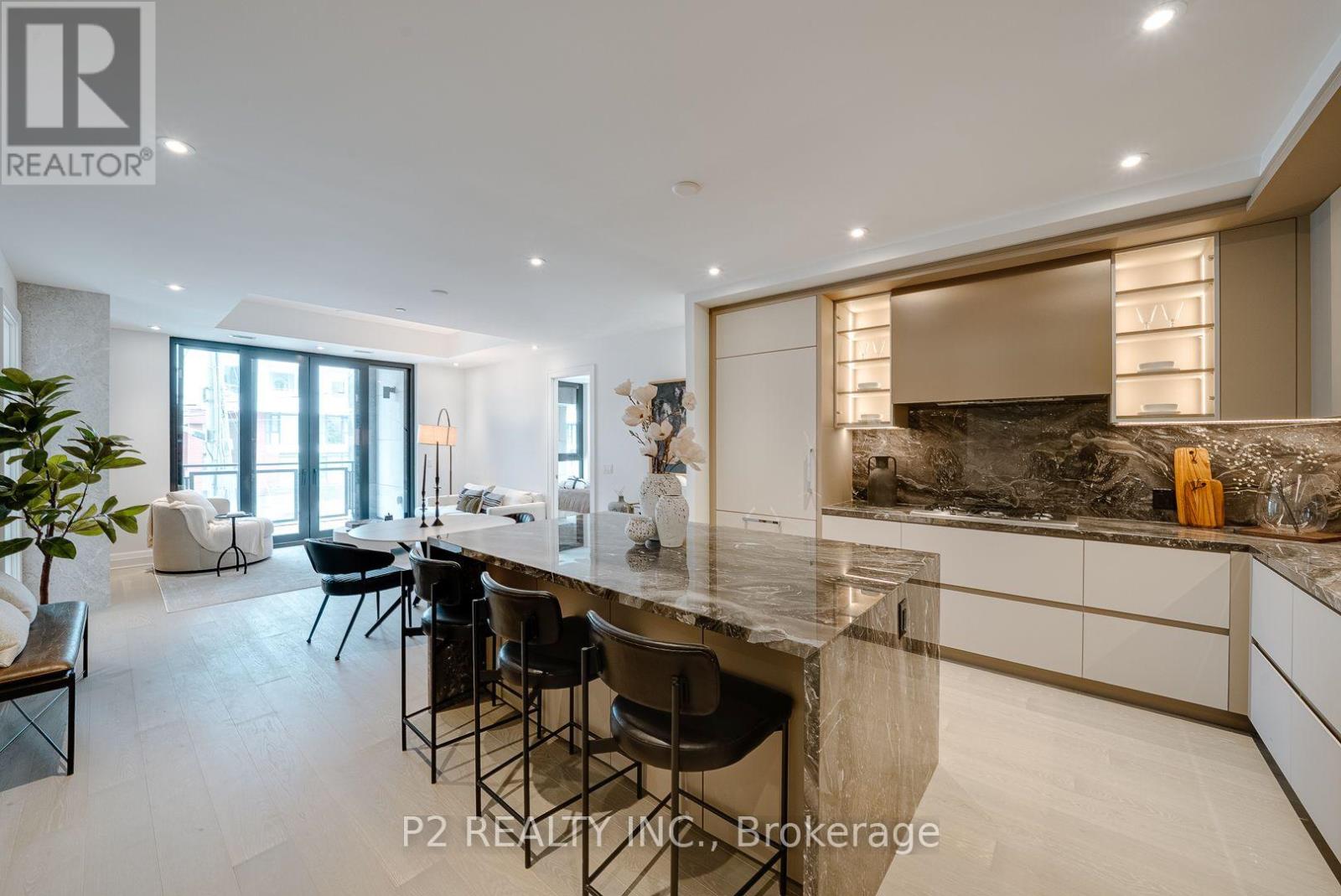 208 - 2 FOREST HILL, Toronto, Ontario