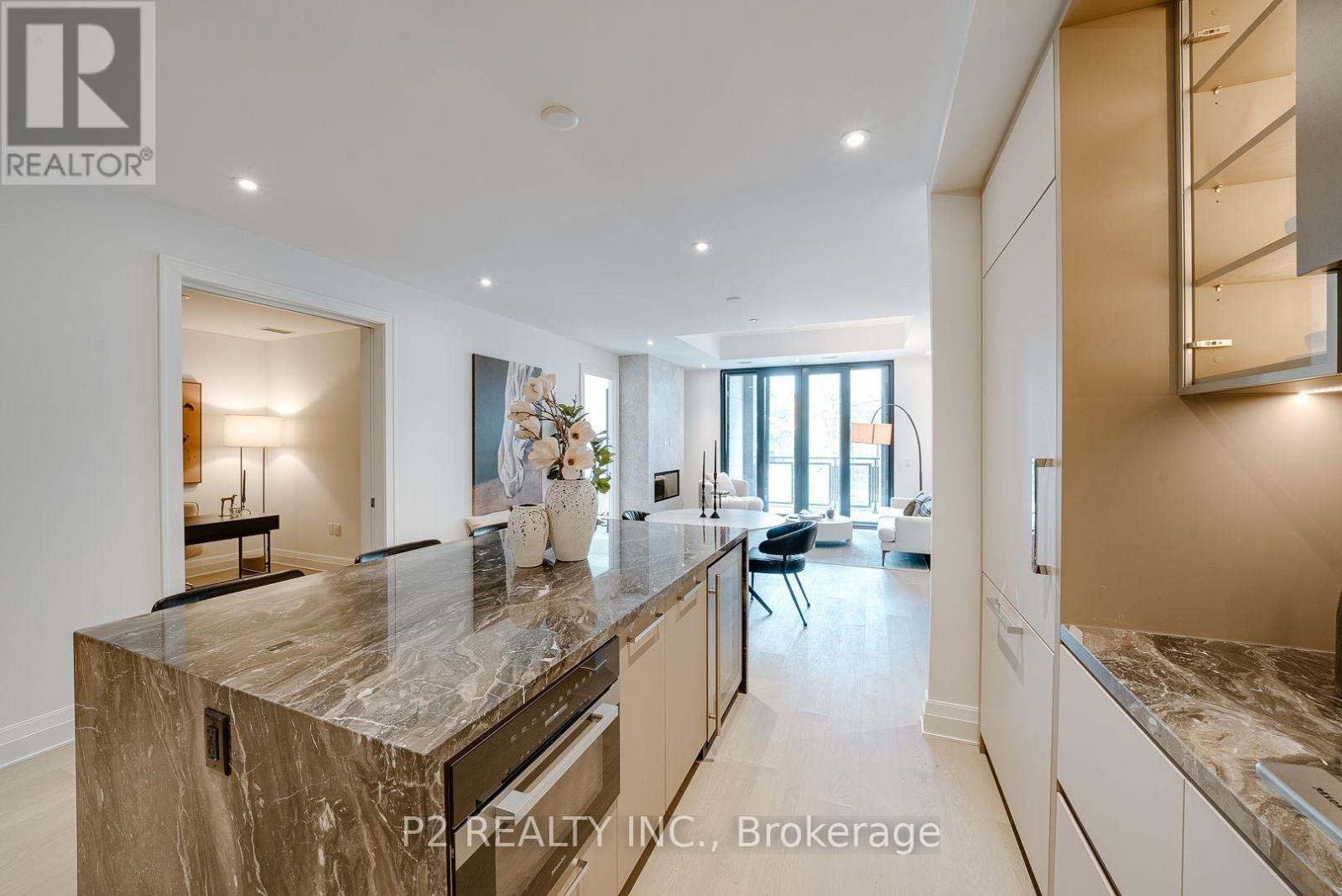 208 - 2 Forest Hill, Toronto, Ontario  M4V 2L3 - Photo 2 - C13750610