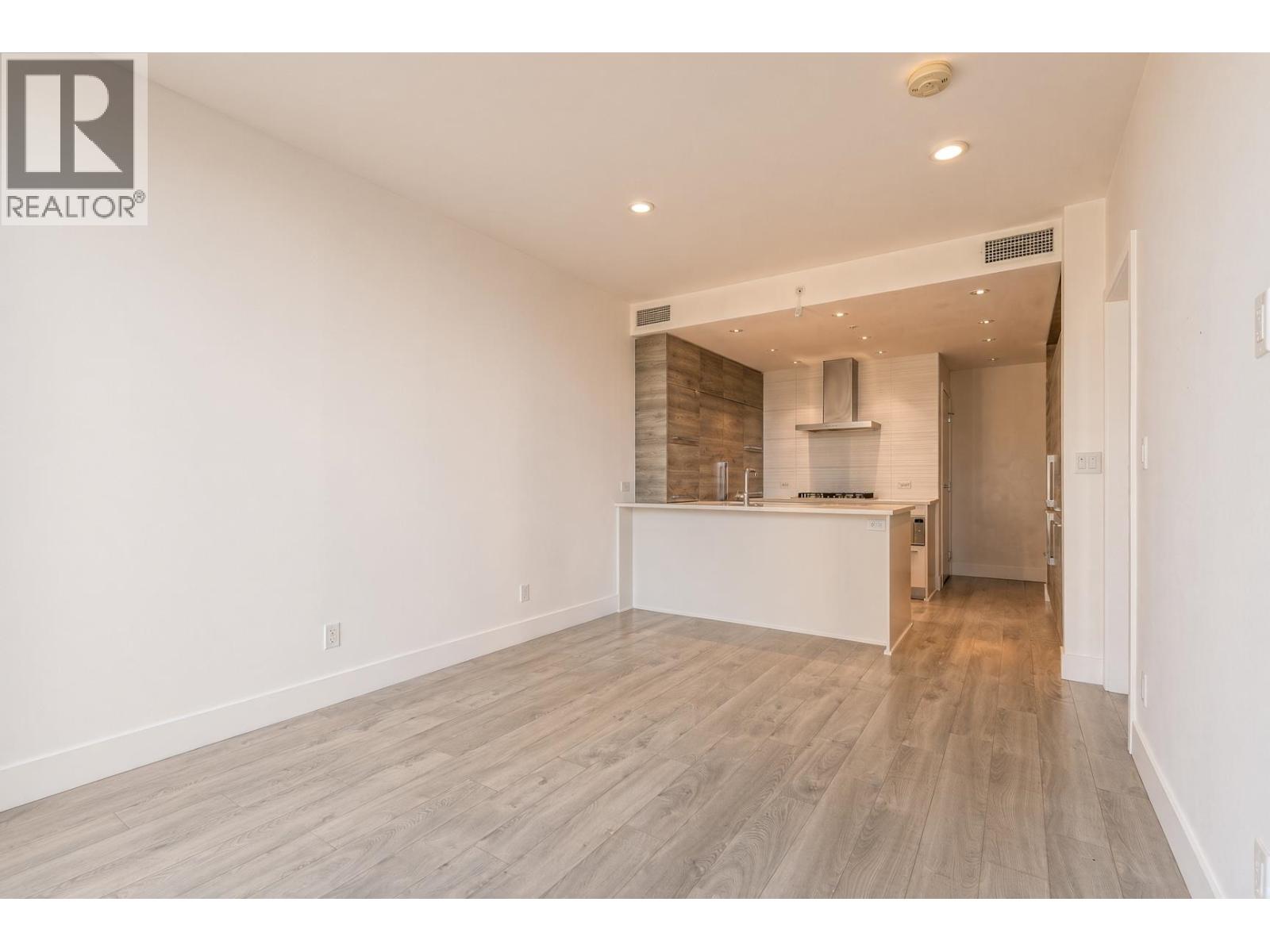 1403 7388 Kingsway, Burnaby, British Columbia  V3N 0G9 - Photo 5 - R3161925
