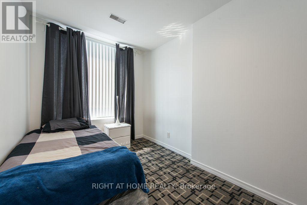 812 Bloor Street W, Toronto, Ontario  M6G 1L9 - Photo 10 - W13750568