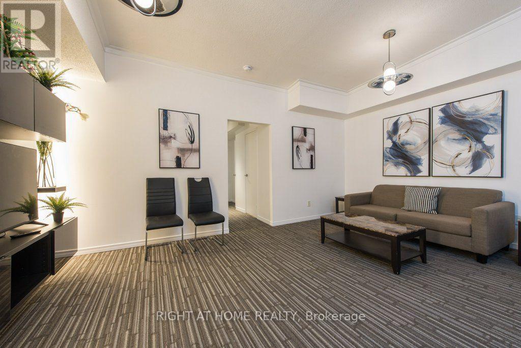 812 Bloor Street W, Toronto, Ontario  M6G 1L9 - Photo 14 - W13750568
