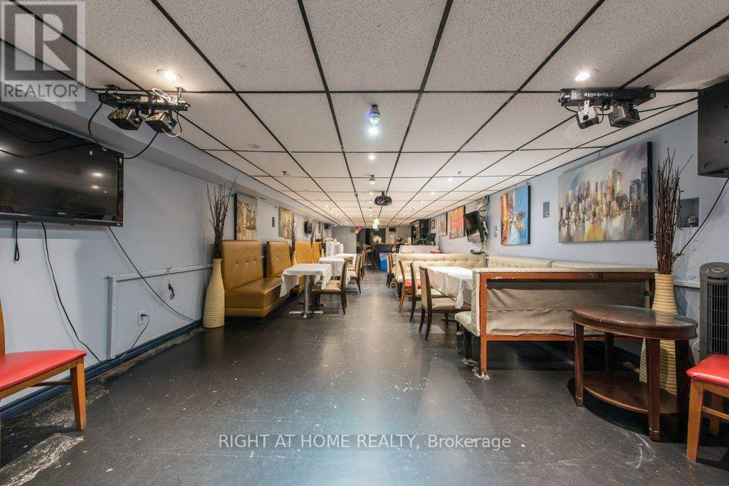 812 Bloor Street W, Toronto, Ontario  M6G 1L9 - Photo 30 - W13750568