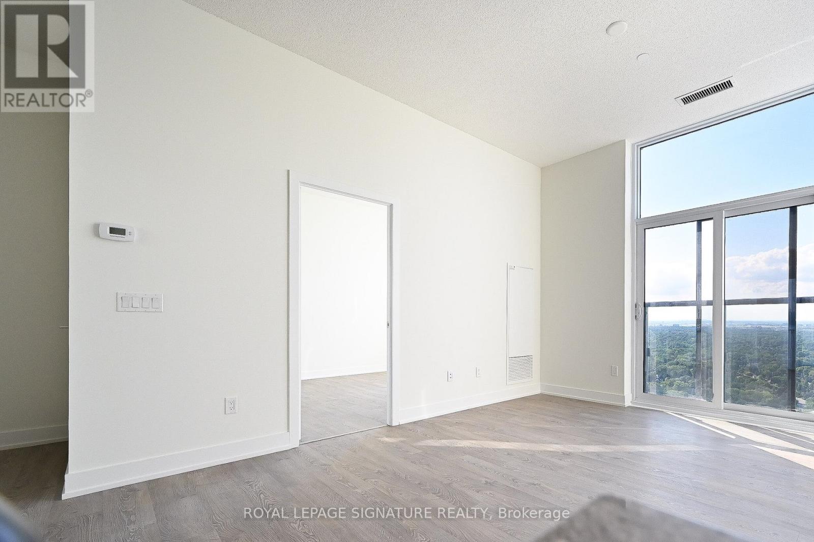 3203 - 7 Mabelle Avenue, Toronto, Ontario  M9A 0C9 - Photo 5 - W13750582