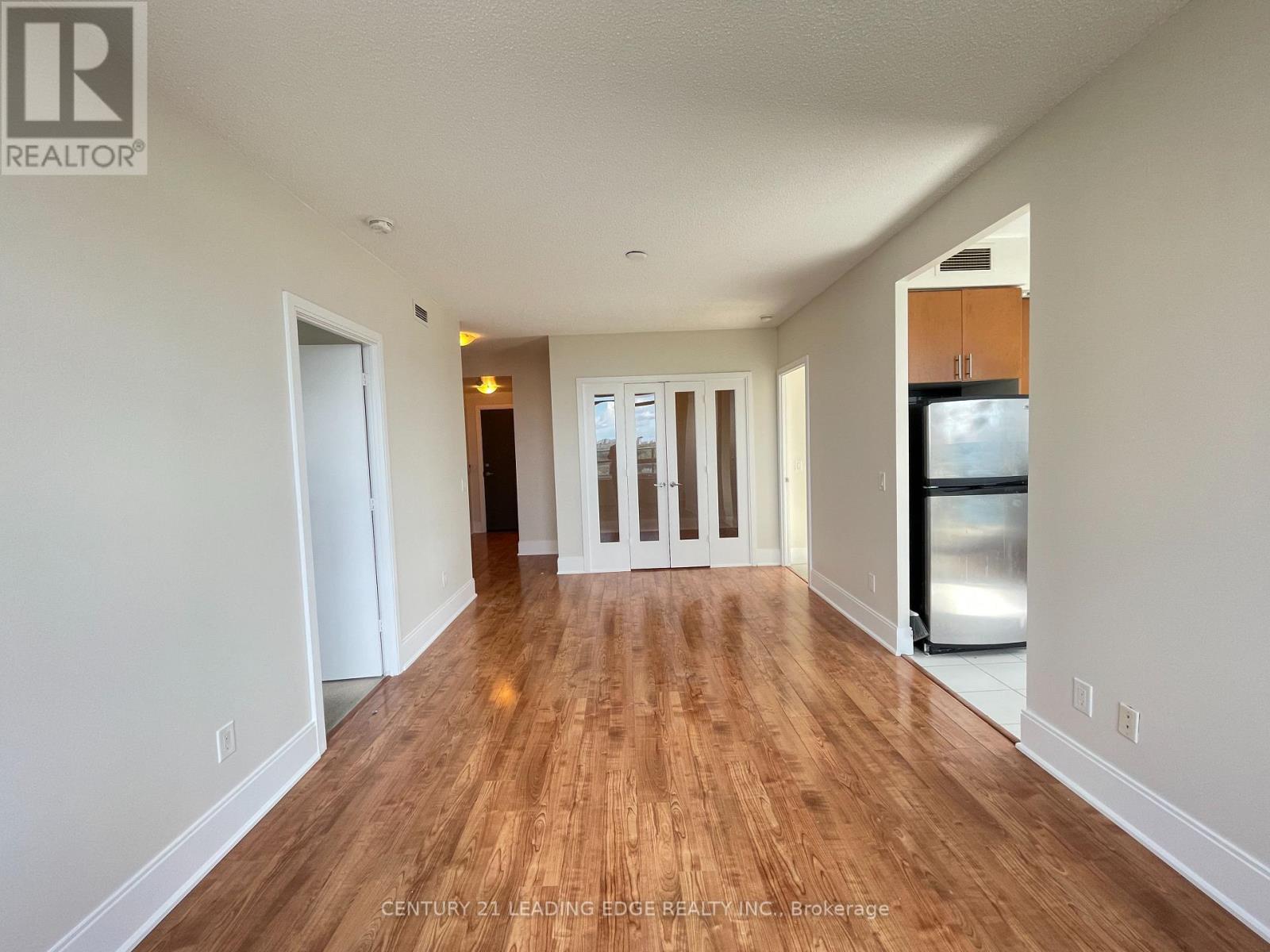 1007 - 181 Wynford Drive, Toronto, Ontario  M3C 0C6 - Photo 3 - C13683782