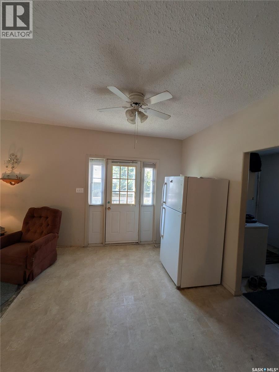 436 12th Street W, Prince Albert, Saskatchewan  S6V 3B8 - Photo 12 - SK047678