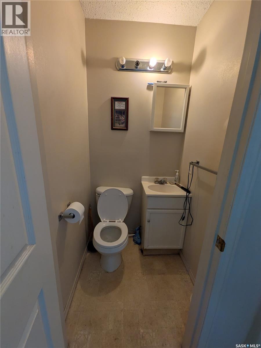 436 12th Street W, Prince Albert, Saskatchewan  S6V 3B8 - Photo 16 - SK047678