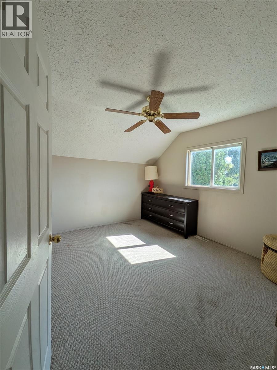 436 12th Street W, Prince Albert, Saskatchewan  S6V 3B8 - Photo 19 - SK047678