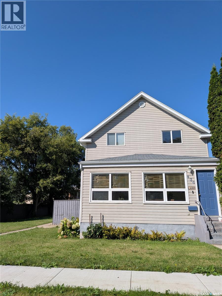 436 12th Street W, Prince Albert, Saskatchewan  S6V 3B8 - Photo 3 - SK047678
