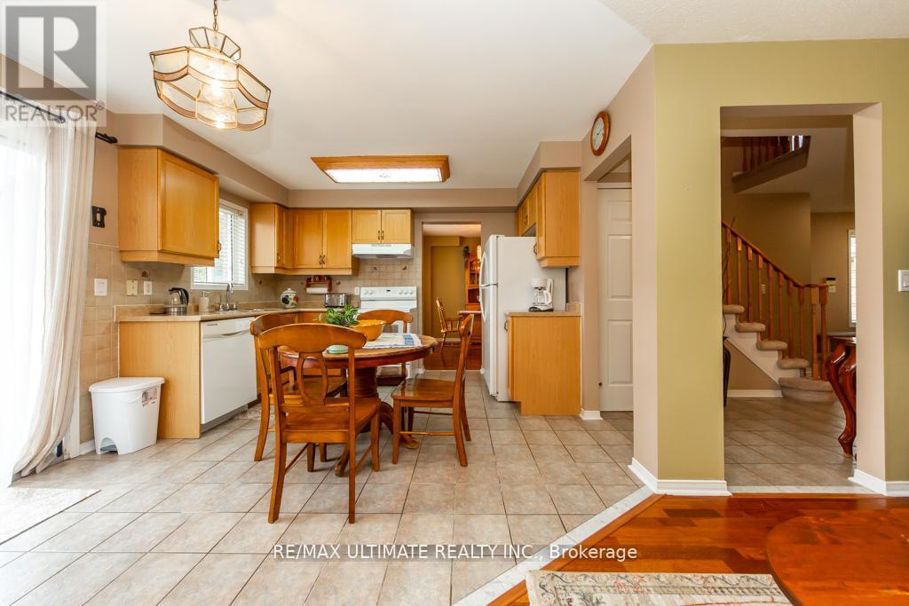5 Twiss Drive, Barrie, Ontario  L4N 8P3 - Photo 14 - S13747780