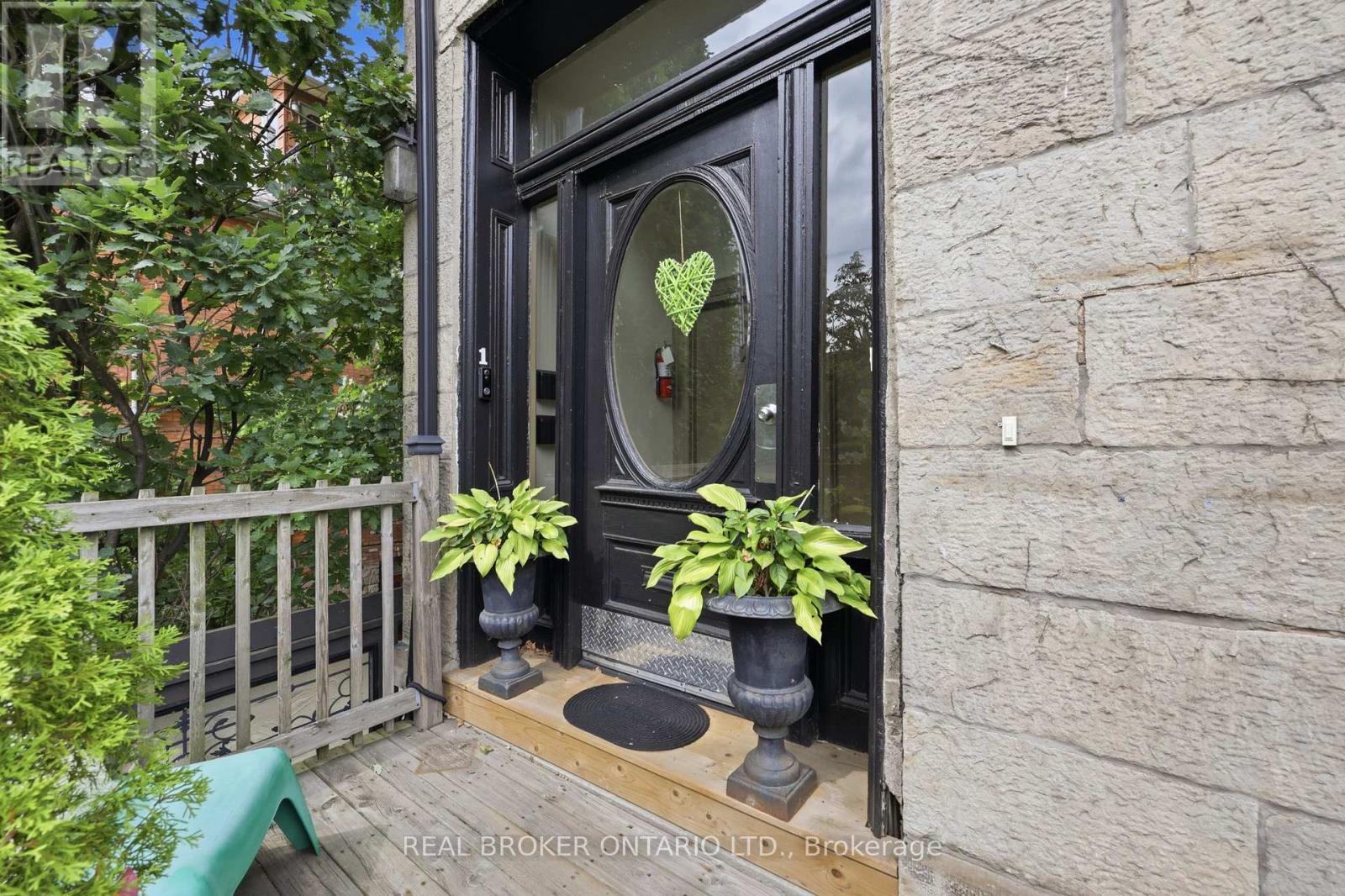 98 Duke Street, Hamilton, Ontario  L8P 1X5 - Photo 6 - X13750586