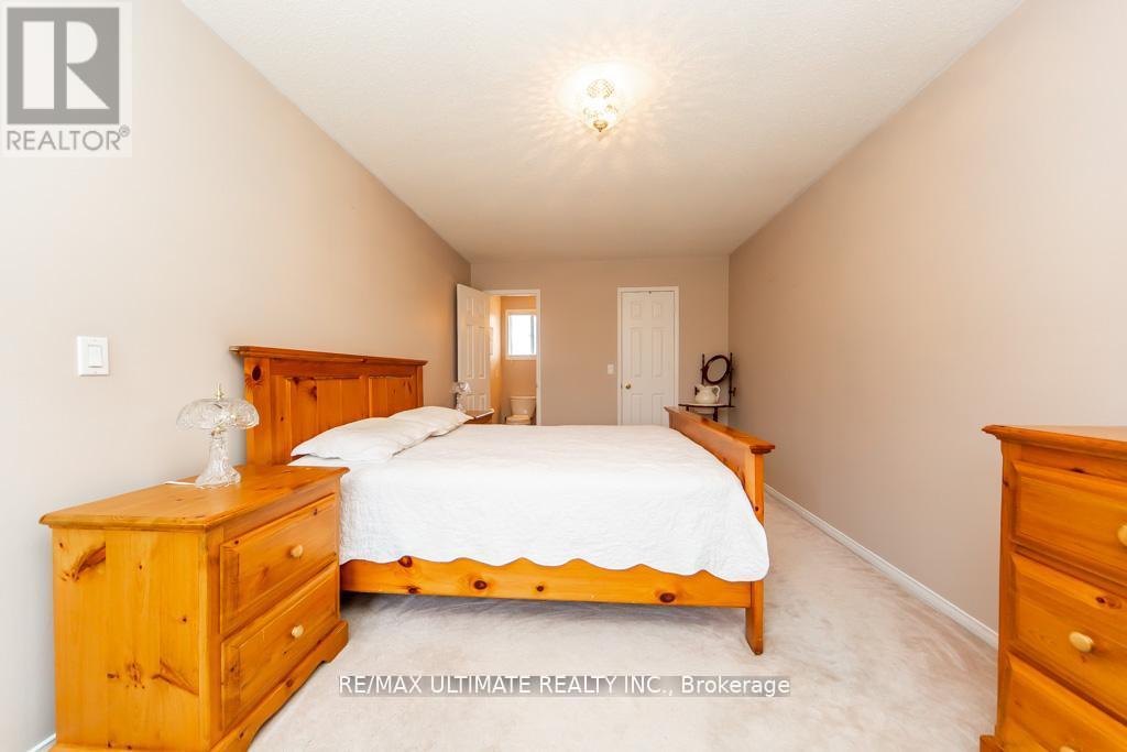 5 Twiss Drive, Barrie, Ontario  L4N 8P3 - Photo 31 - S13747780