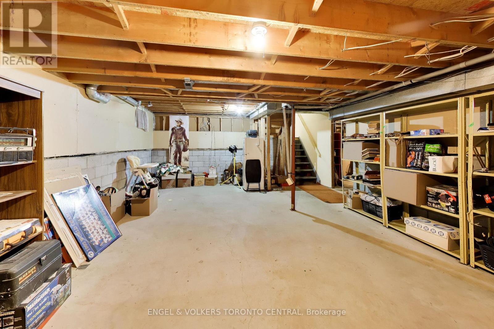 68 Hawley Crescent, Whitby, Ontario  L1N 6V9 - Photo 14 - E13750628