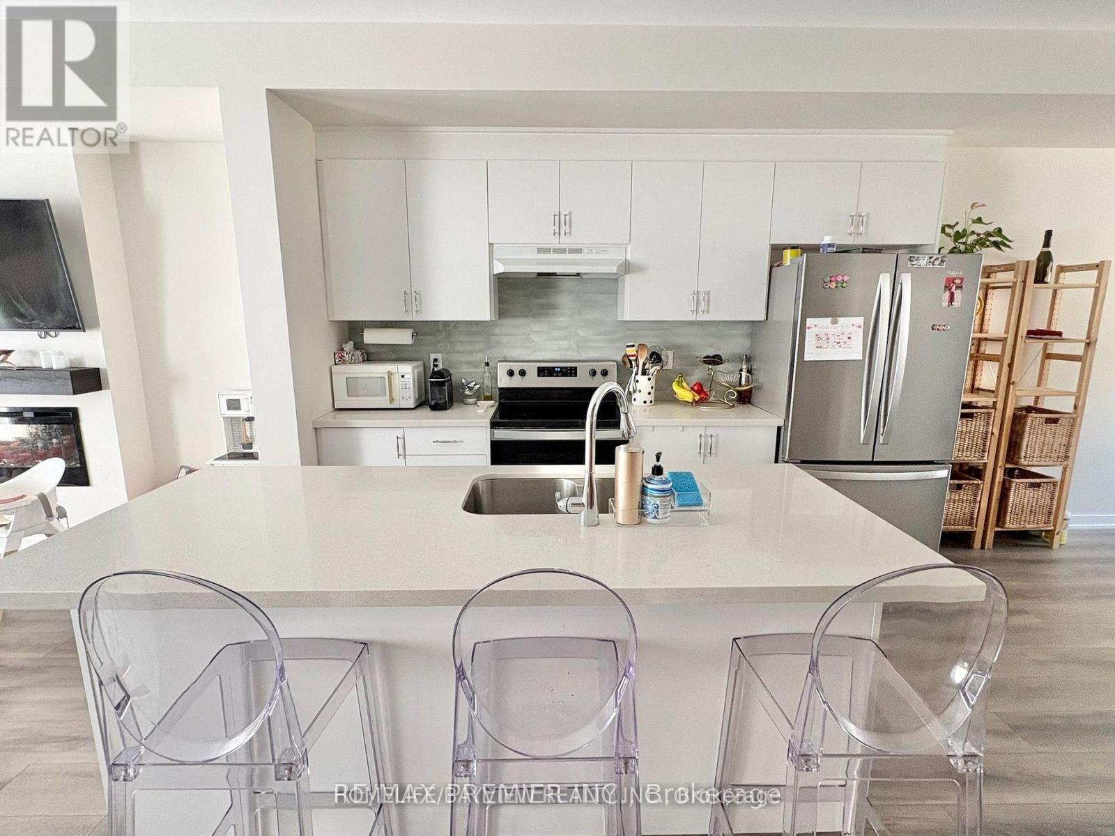 121 Rattenbury Road, Vaughan, Ontario  L6A 5C6 - Photo 9 - N13750620