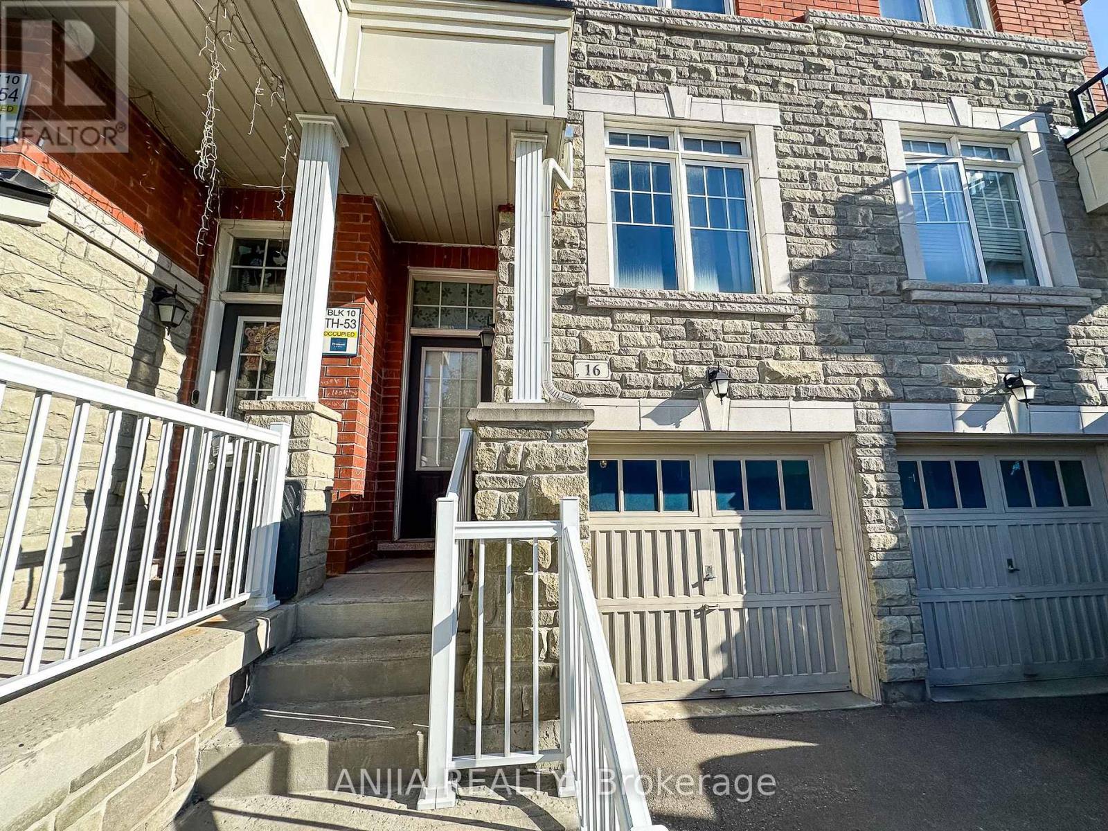 16 Weidman Lane, Markham, Ontario  L6E 0T1 - Photo 3 - N13750626