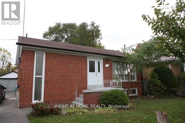 MAIN FLOOR - 413 FERNLEIGH CIRCLE S, Richmond Hill, Ontario