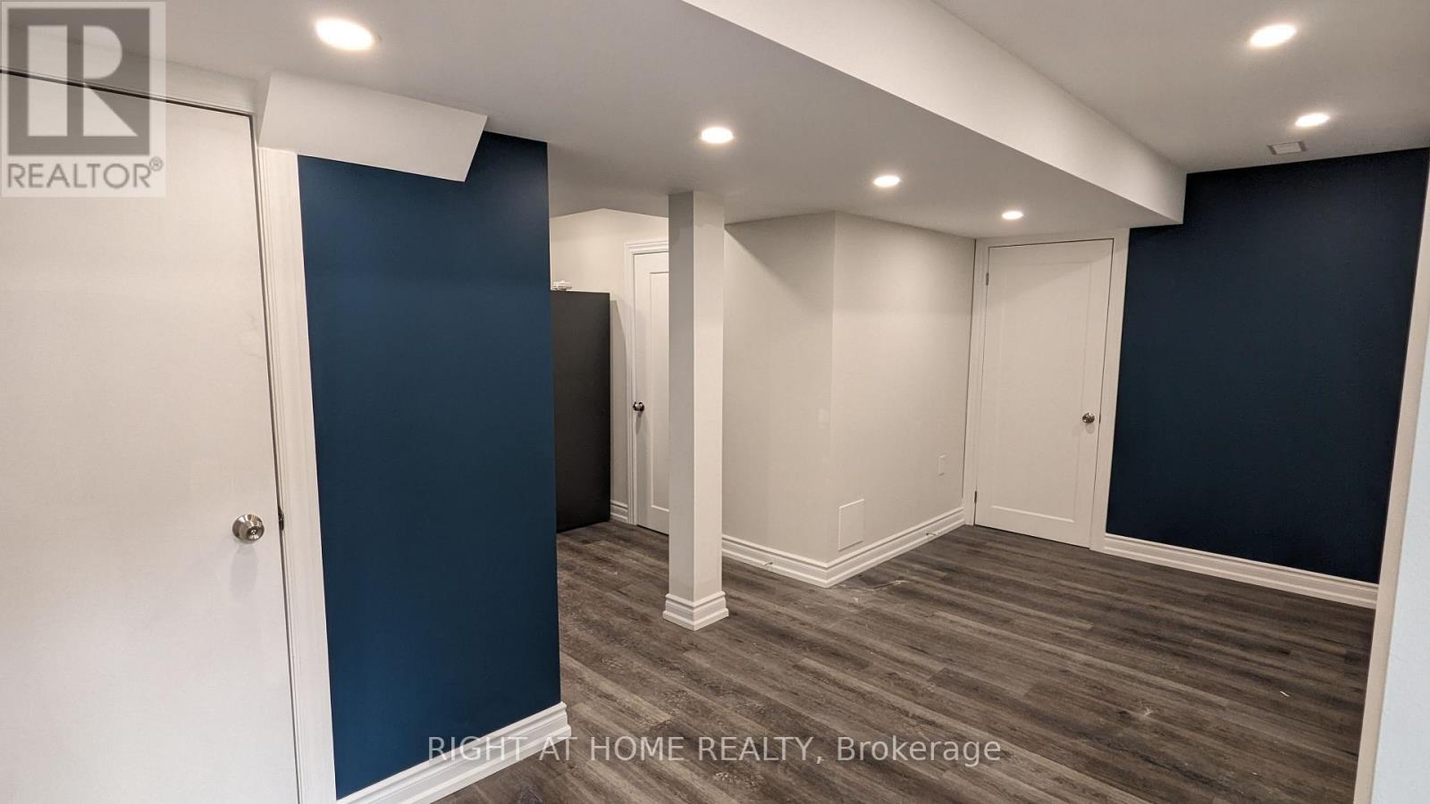 Basement Unit - 5654 Churchill Meadows Boulevard, Mississauga, Ontario  L5M 7A7 - Photo 6 - W13750634