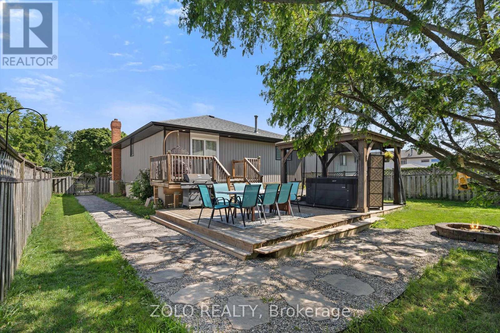 13 Cowan Drive, Thorold, Ontario  L2V 4Y8 - Photo 35 - X13750592