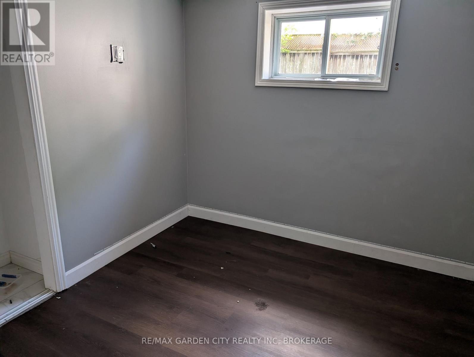 158 Summers Drive, Thorold, Ontario  L2V 5A1 - Photo 8 - X13677126