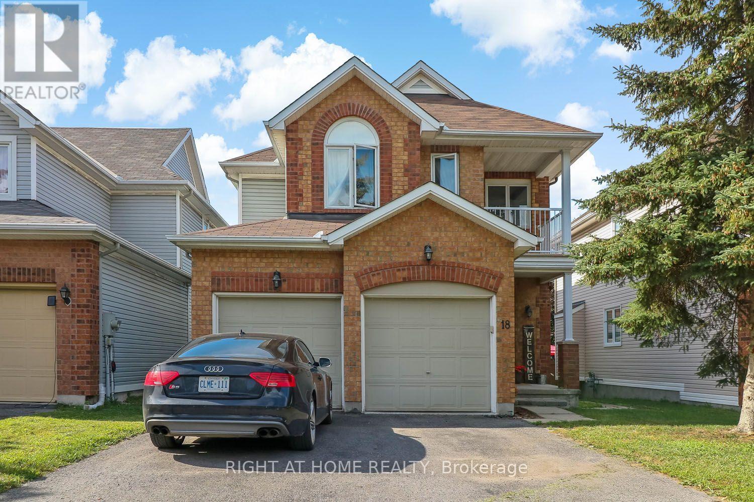 18 ROBERGE CRESCENT, Ottawa, Ontario