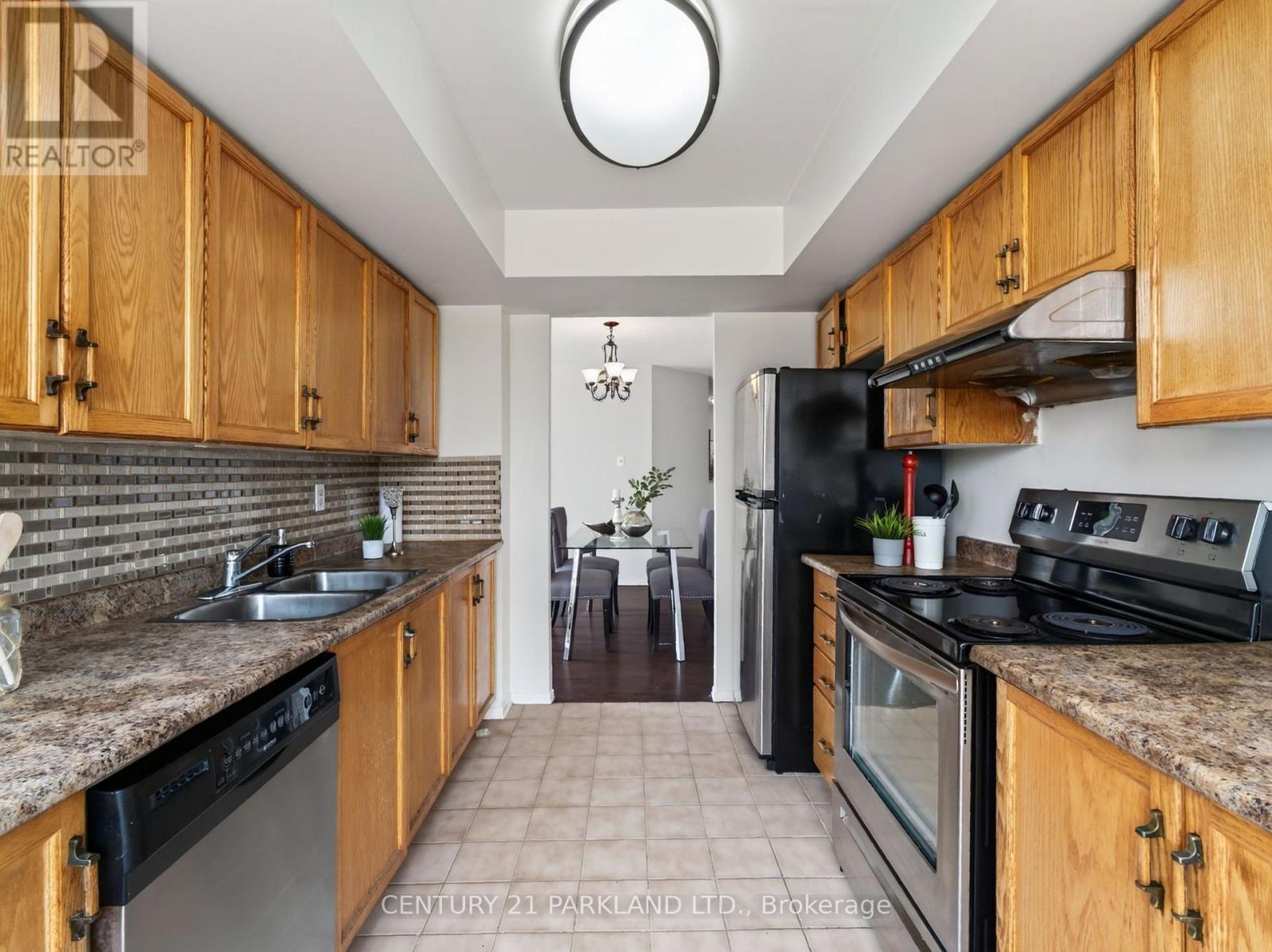 206 - 330 Alton Towers Circle, Toronto, Ontario M1V 5H3 - Photo 21 - E13641854