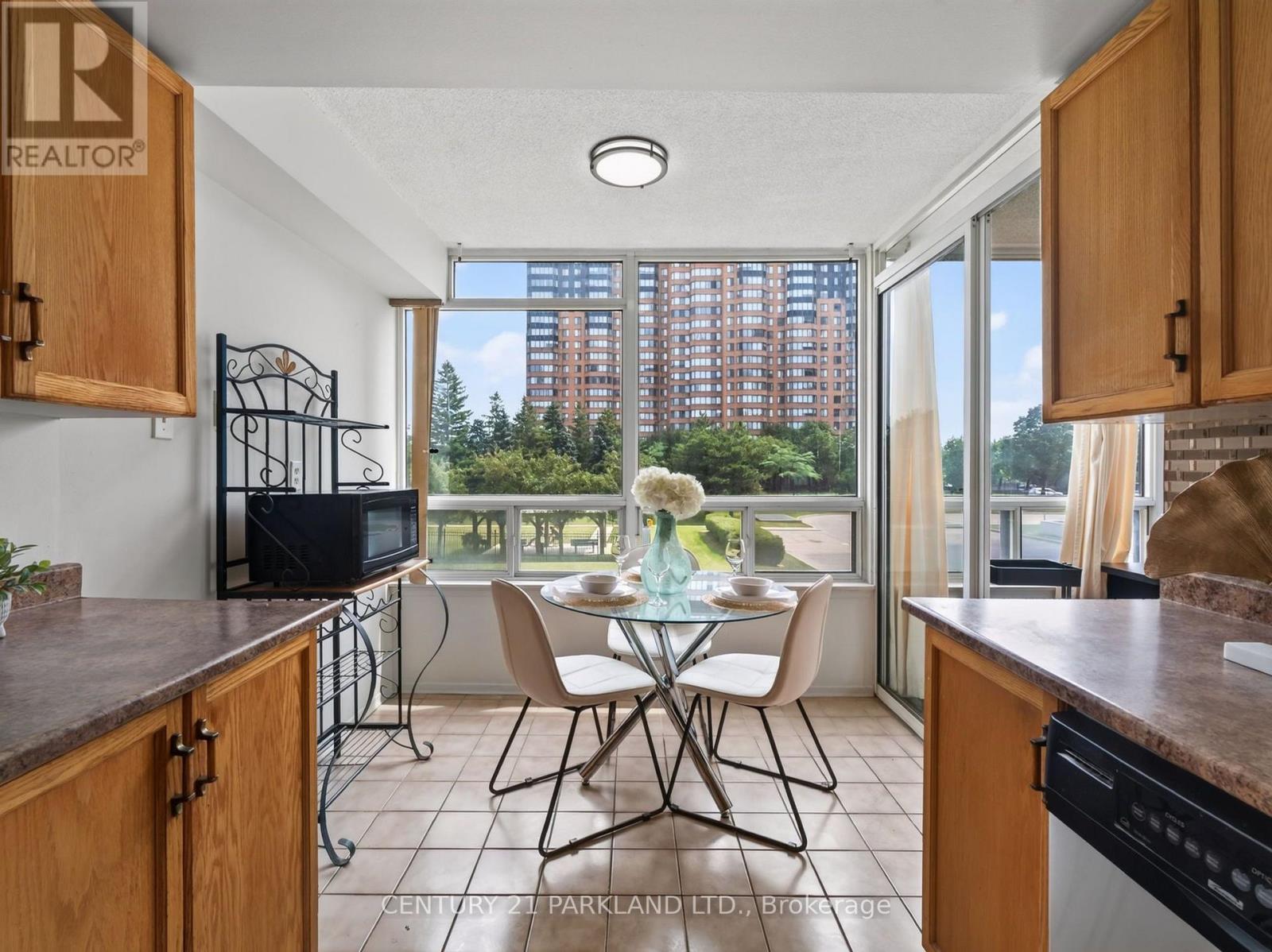 206 - 330 Alton Towers Circle, Toronto, Ontario M1V 5H3 - Photo 19 - E13641854