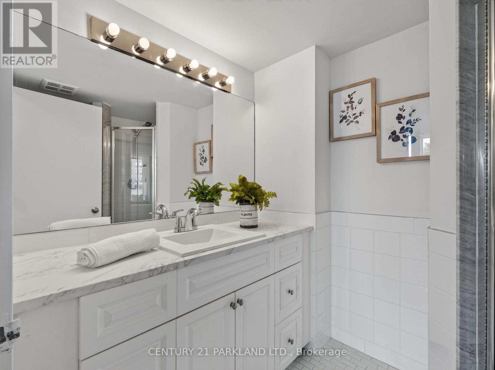 206 - 330 Alton Towers Circle, Toronto, Ontario M1V 5H3 - Photo 30 - E13641854