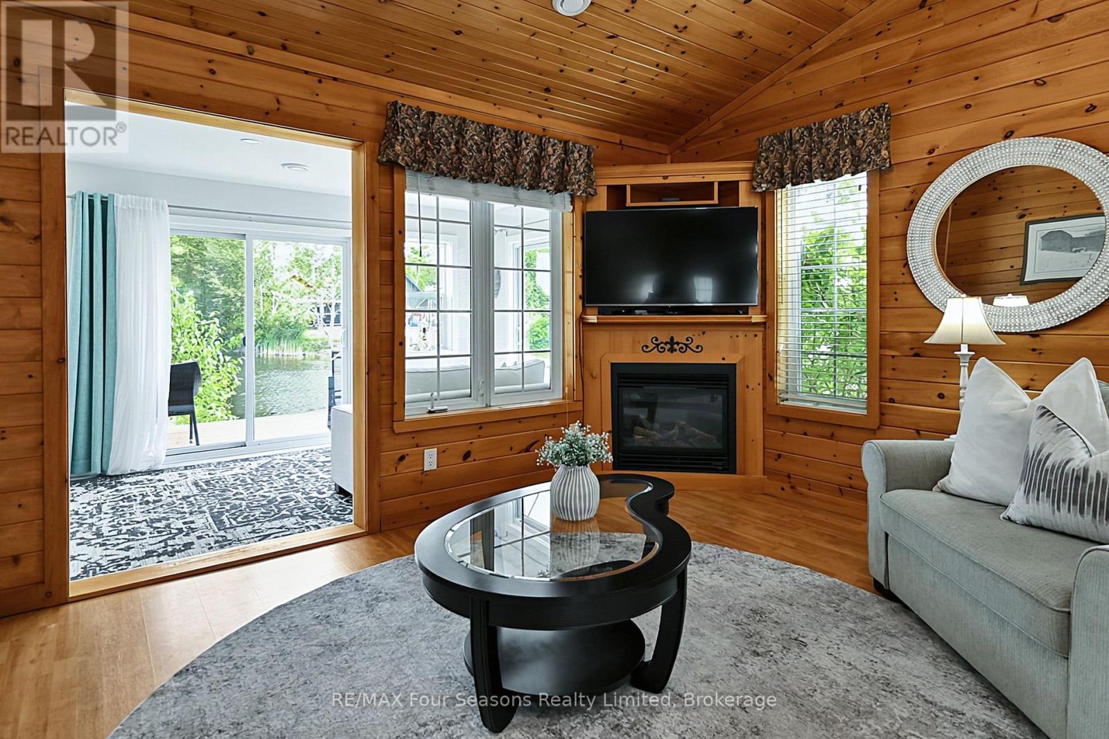 47 Cabin Crescent, Wasaga Beach, Ontario  L9Z 1X7 - Photo 6 - S13750686