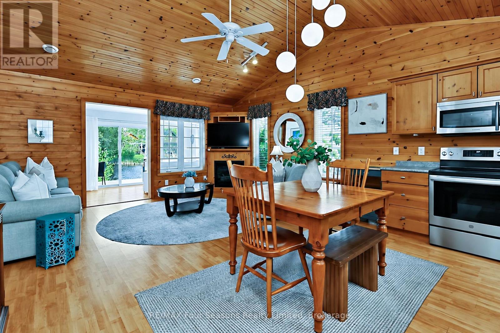 47 Cabin Crescent, Wasaga Beach, Ontario  L9Z 1X7 - Photo 7 - S13750686