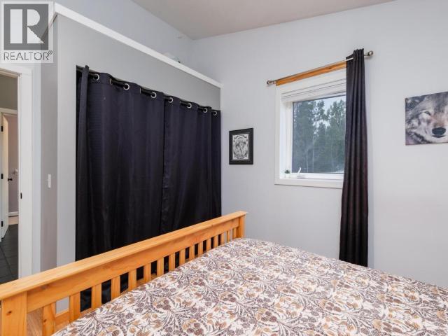 25 BLAKER PLACE photo 16