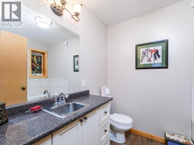 25 BLAKER PLACE photo 24