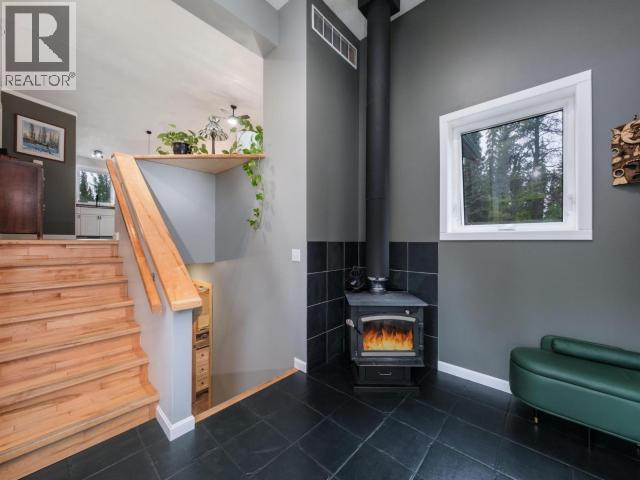 25 BLAKER PLACE photo 3
