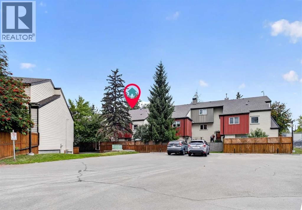 38, 4740 Dalton Drive Nw, Calgary, Alberta T3A 2H4 - Photo 2 - A2343219