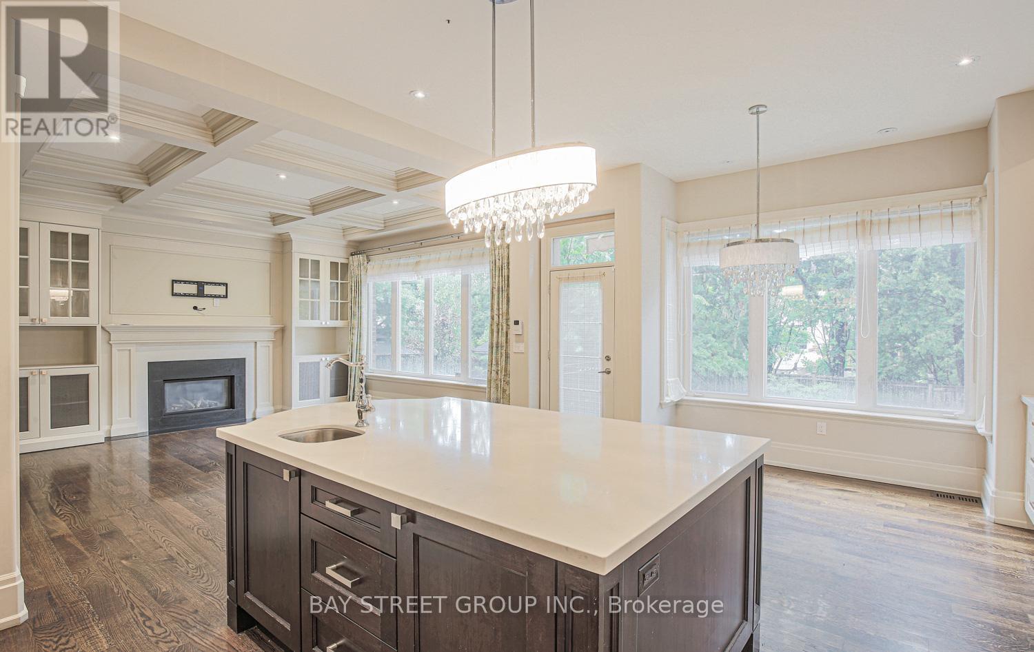500 Deloraine Avenue, Toronto, Ontario  M5M 2B8 - Photo 14 - C13750672