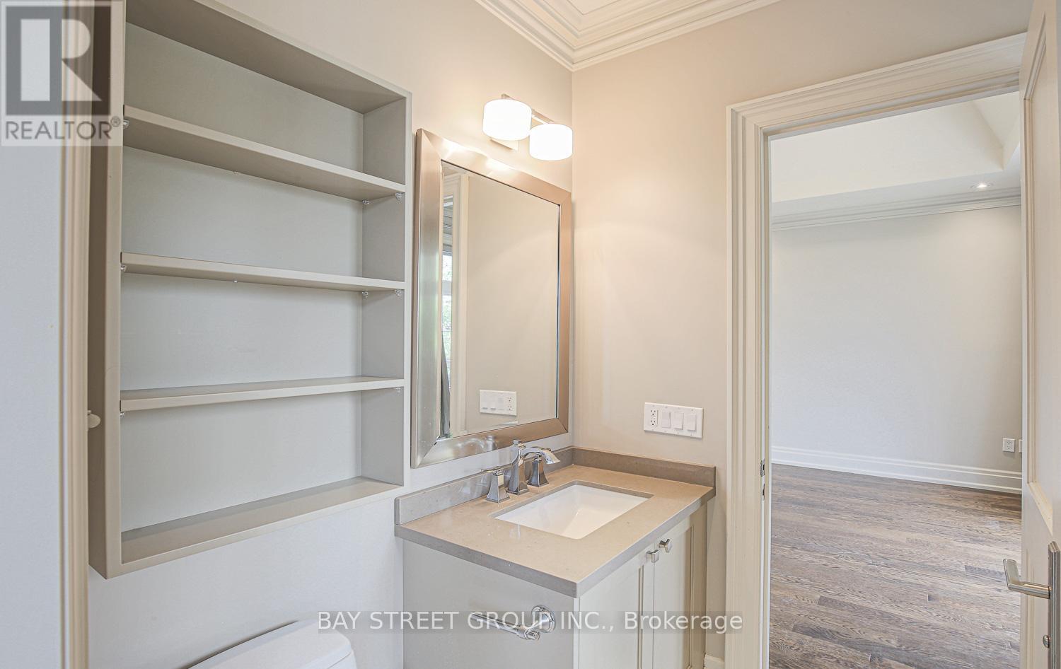 500 Deloraine Avenue, Toronto, Ontario  M5M 2B8 - Photo 35 - C13750672