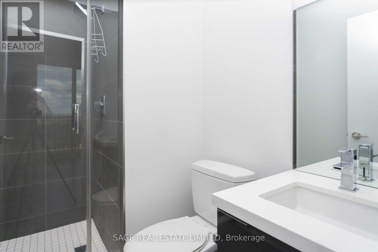 2805 - 8 Eglinton Avenue E, Toronto, Ontario  M4P 0C1 - Photo 8 - C13750682