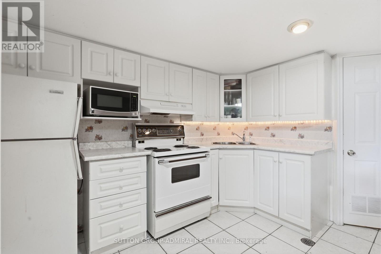 96 Islay Crescent, Vaughan, Ontario  L6A 2B9 - Photo 24 - N13750648