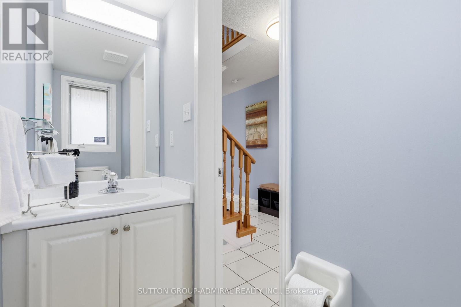 96 Islay Crescent, Vaughan, Ontario  L6A 2B9 - Photo 7 - N13750648