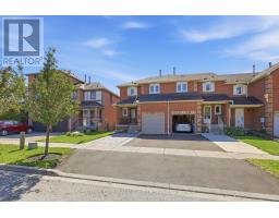 96 ISLAY CRESCENT, Vaughan, Ontario
