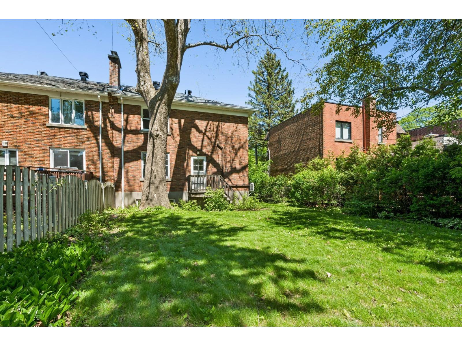 4370 Av. de Kensington Montréal (Côte-des-Neiges/Notre-Dame-de-Grâce) Quebec Canada H4B2W3 5