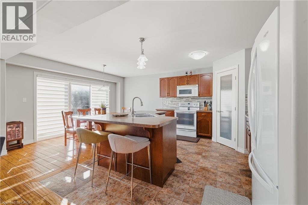 23 Doon Creek Street, Kitchener, Ontario  N2R 0B4 - Photo 8 - 40802140