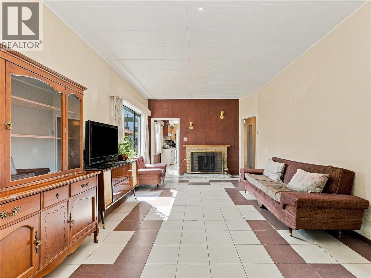 2206 E 8th Avenue, Vancouver, British Columbia  V5N 1V5 - Photo 11 - R3161940