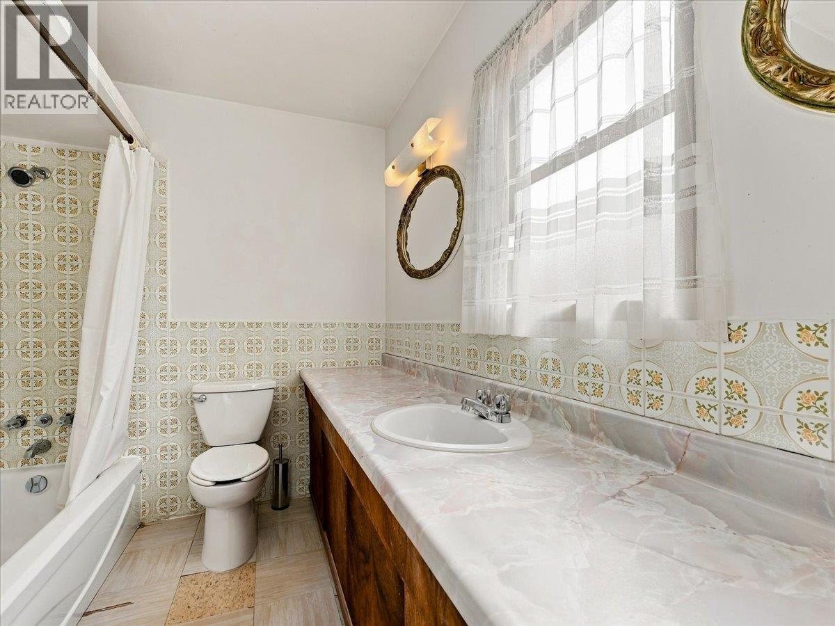 2206 E 8th Avenue, Vancouver, British Columbia  V5N 1V5 - Photo 23 - R3161940