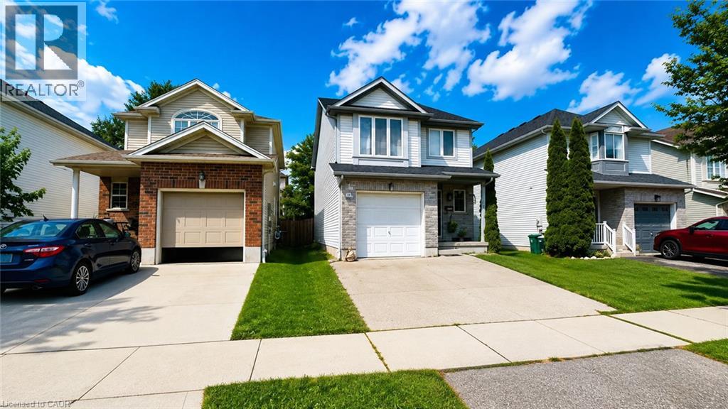 175 HENHOEFFER Crescent, Kitchener, Ontario
