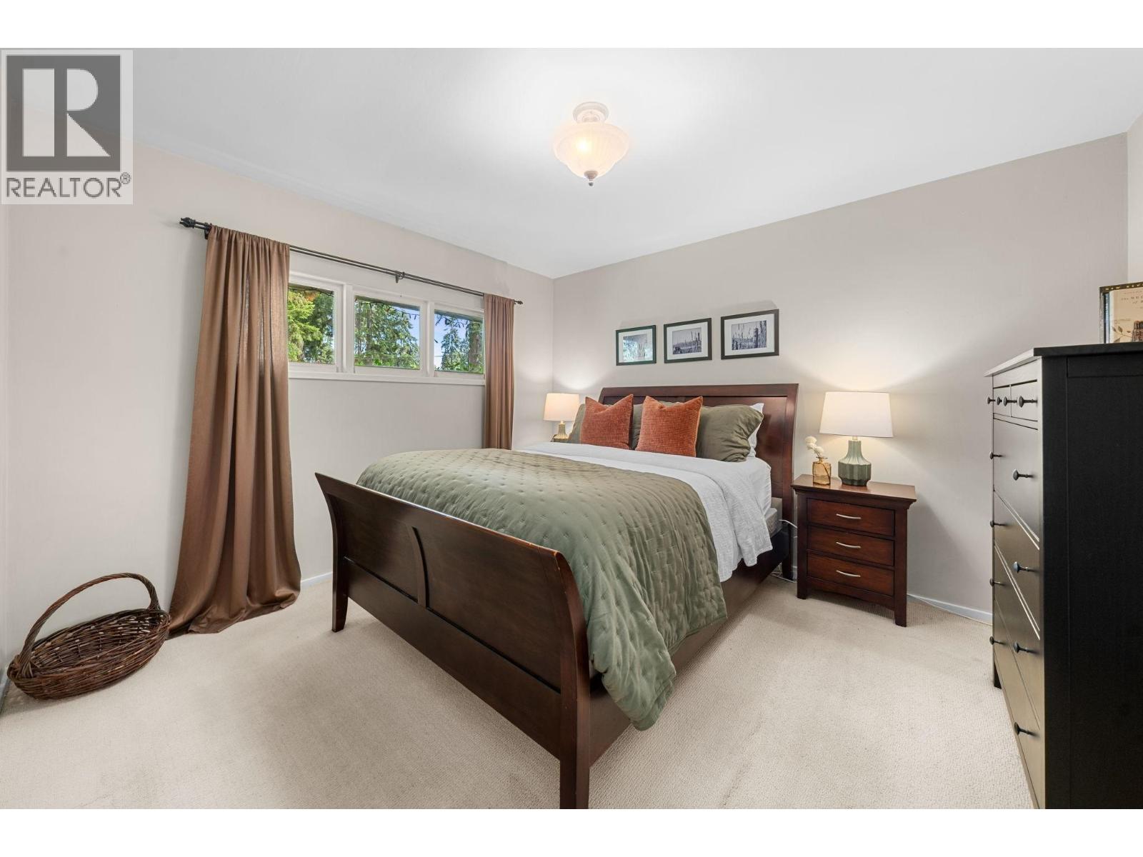 2011 Bridgman Avenue, North Vancouver, British Columbia  V7P 2T7 - Photo 17 - R3161949