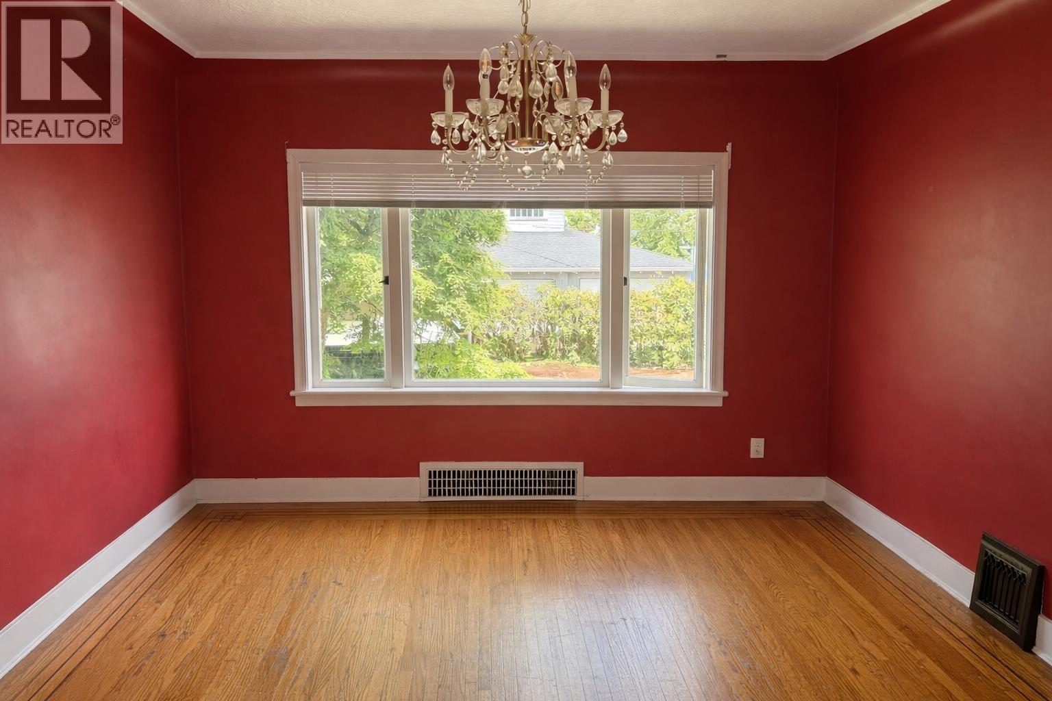 4279 W16th Ave, Vancouver, British Columbia  V6R 3E5 - Photo 2 - R3161950