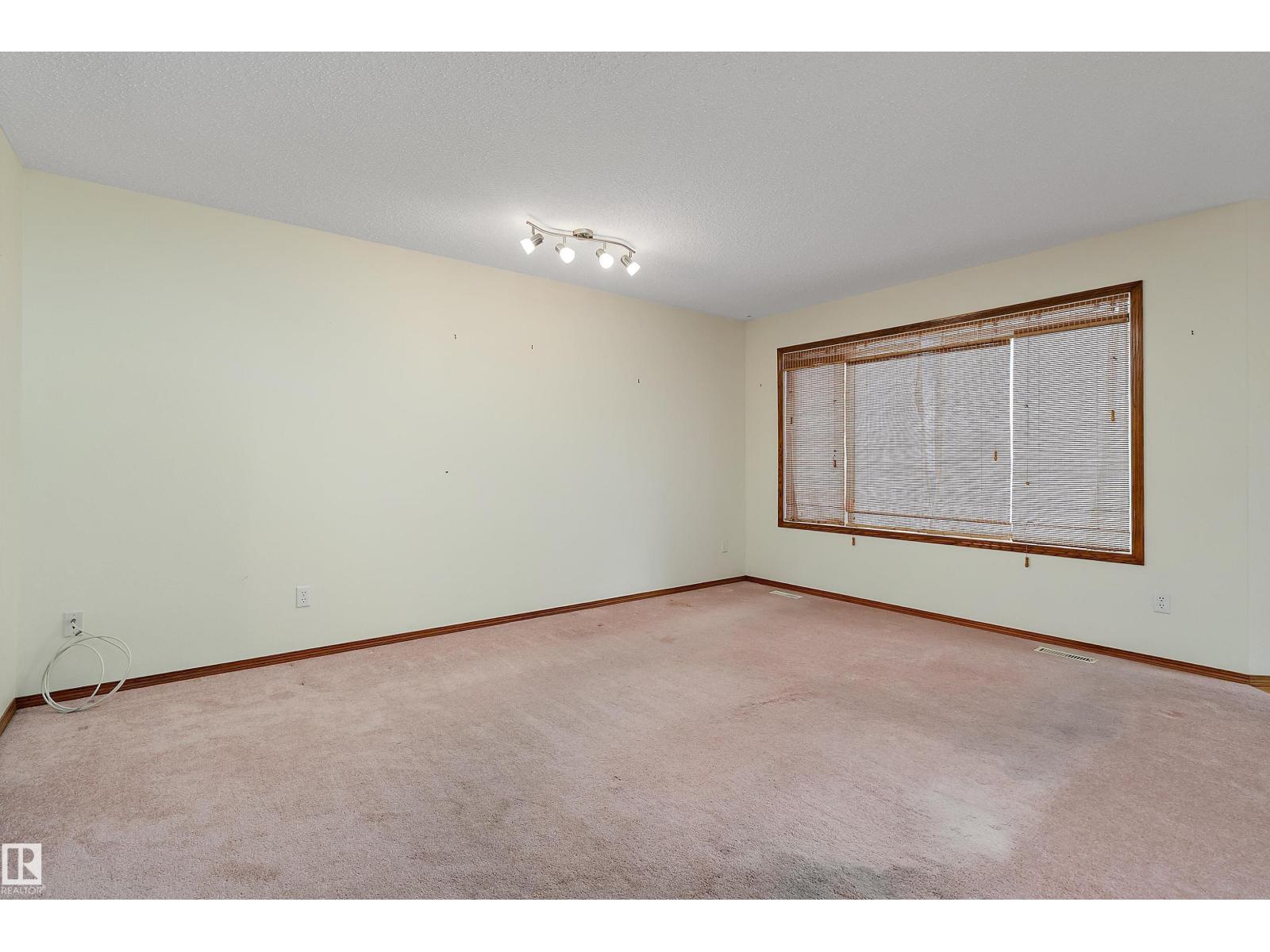 Unknown Address, ,    - Photo 4 - E4507433