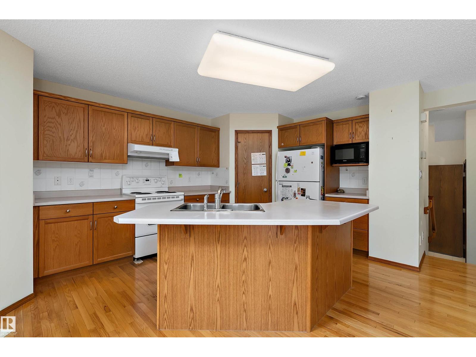 Unknown Address, ,    - Photo 12 - E4507433